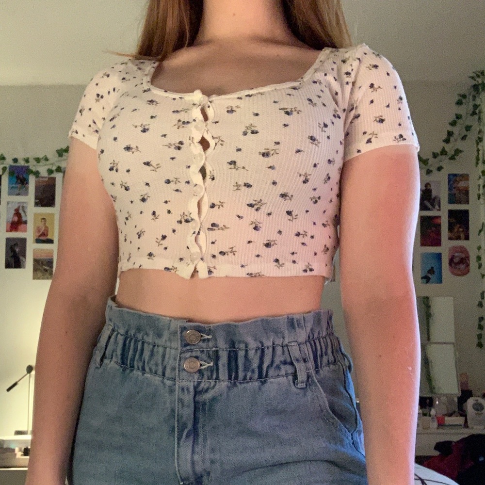 white cropped floral shirt